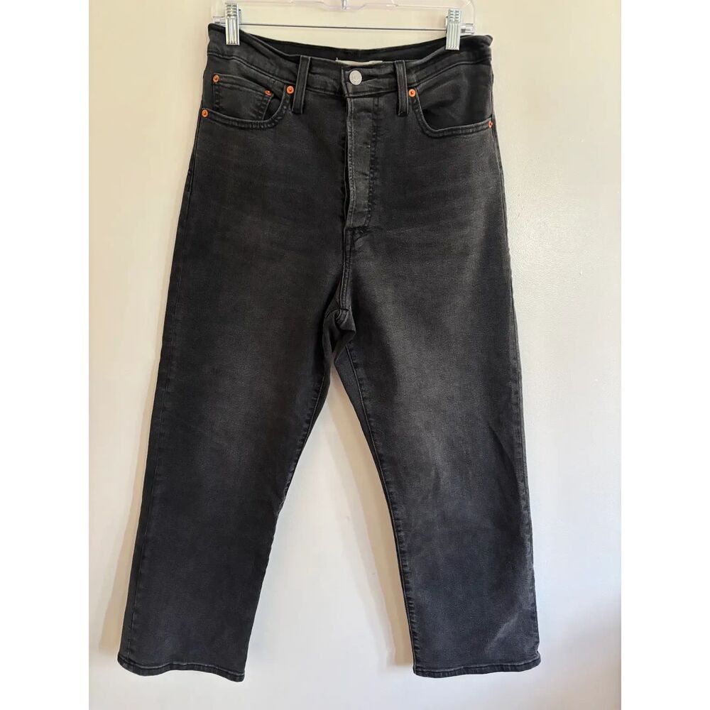 Levi Ribcage Straight Ankle Jeans size 30/27